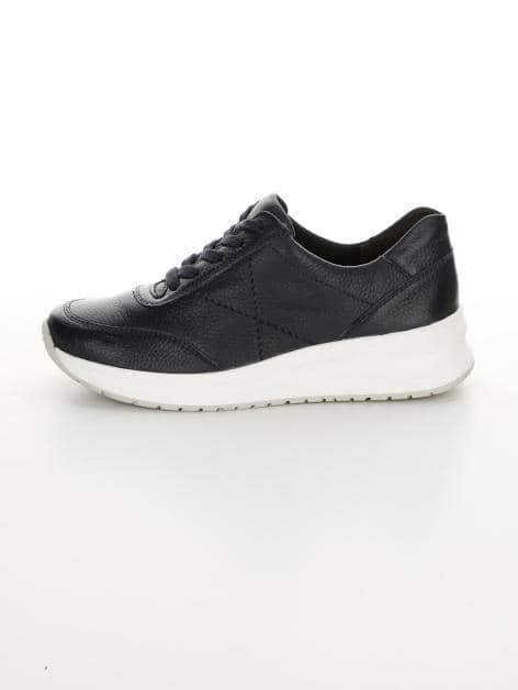 Schnürschuh