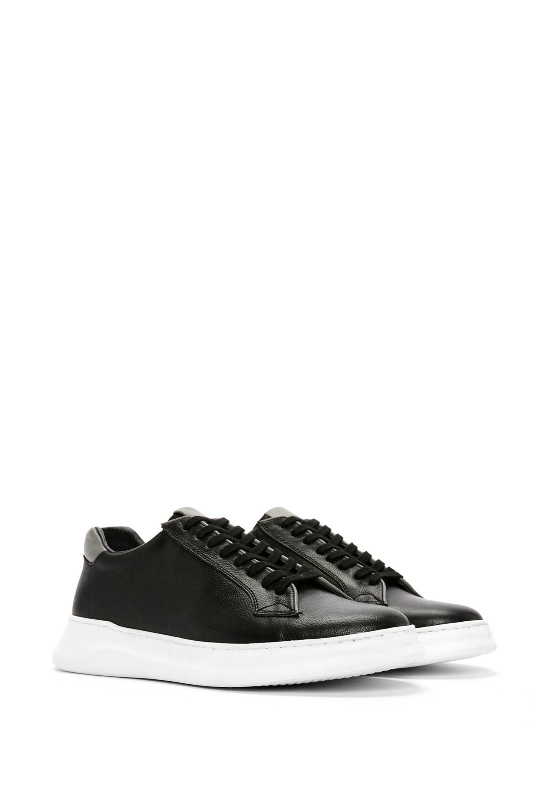 Zapatillas bajas Derimod