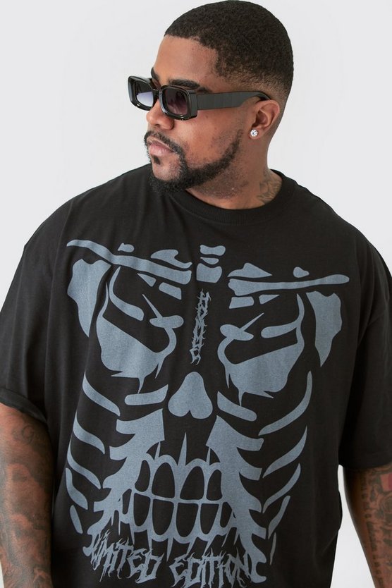 Plus schwarzes T-Shirt mit Skelett-Print