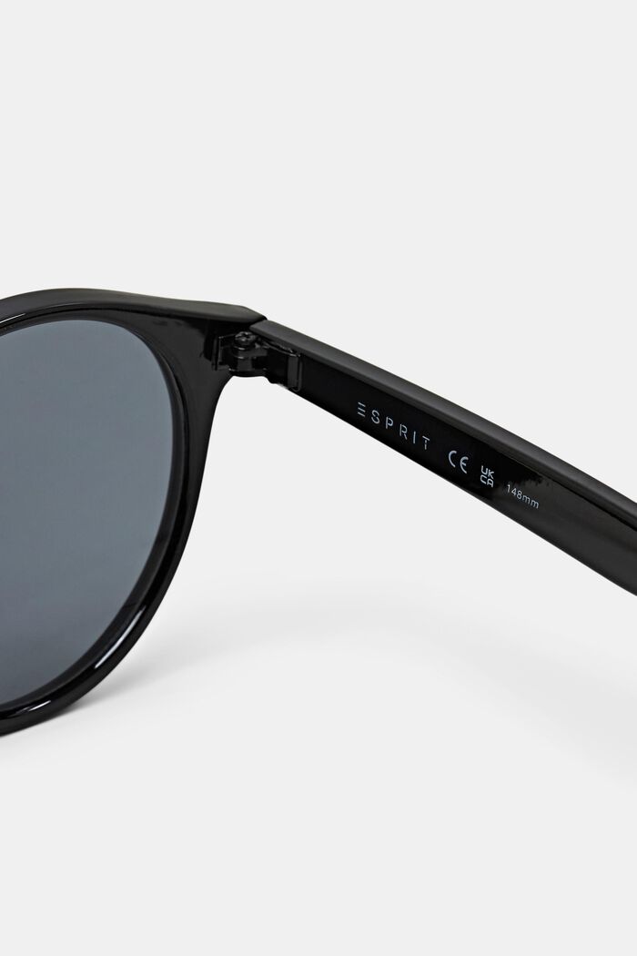 Sonnenbrille mit runden Gläsern