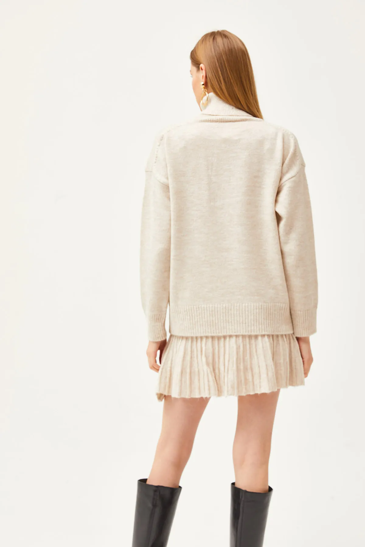 Olalook  Damen-Strickwaren-Set mit Steinoberteil, Pullover und Minirock TKM-19000260