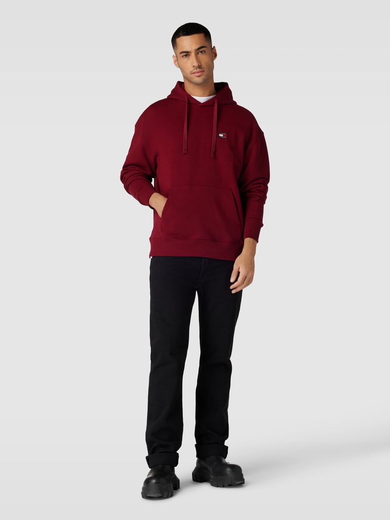 Hoodie mit Känguru-Tasche in bordeaux rot