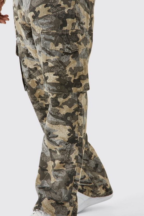 Plus Slim-Fit Camouflage Cargo-Hose mit Bandana-Print