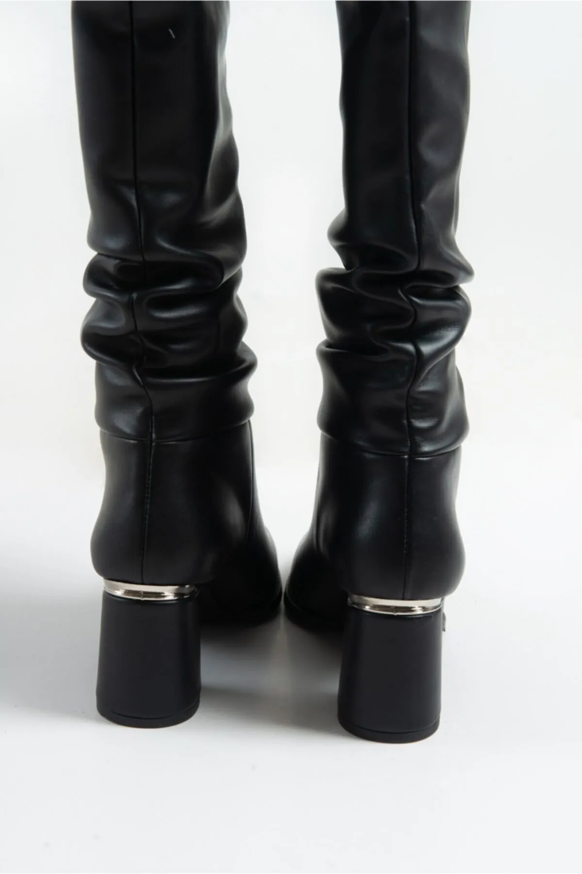 LuviShoes  120 Damenstiefel mit schwarzer Haut