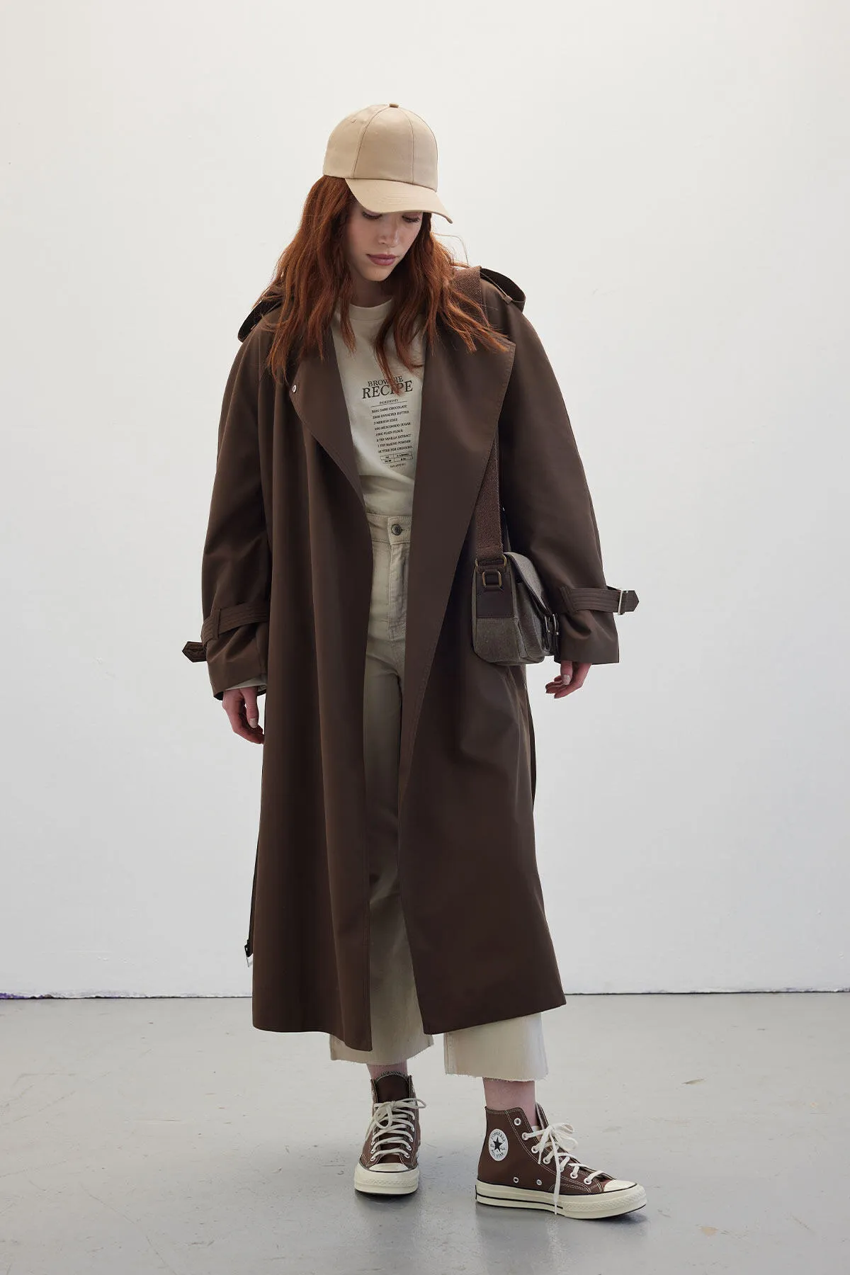 Manuka  FLIEßENDER TRENCHCOAT MIT GÜRTEL, BITTERBRAUN