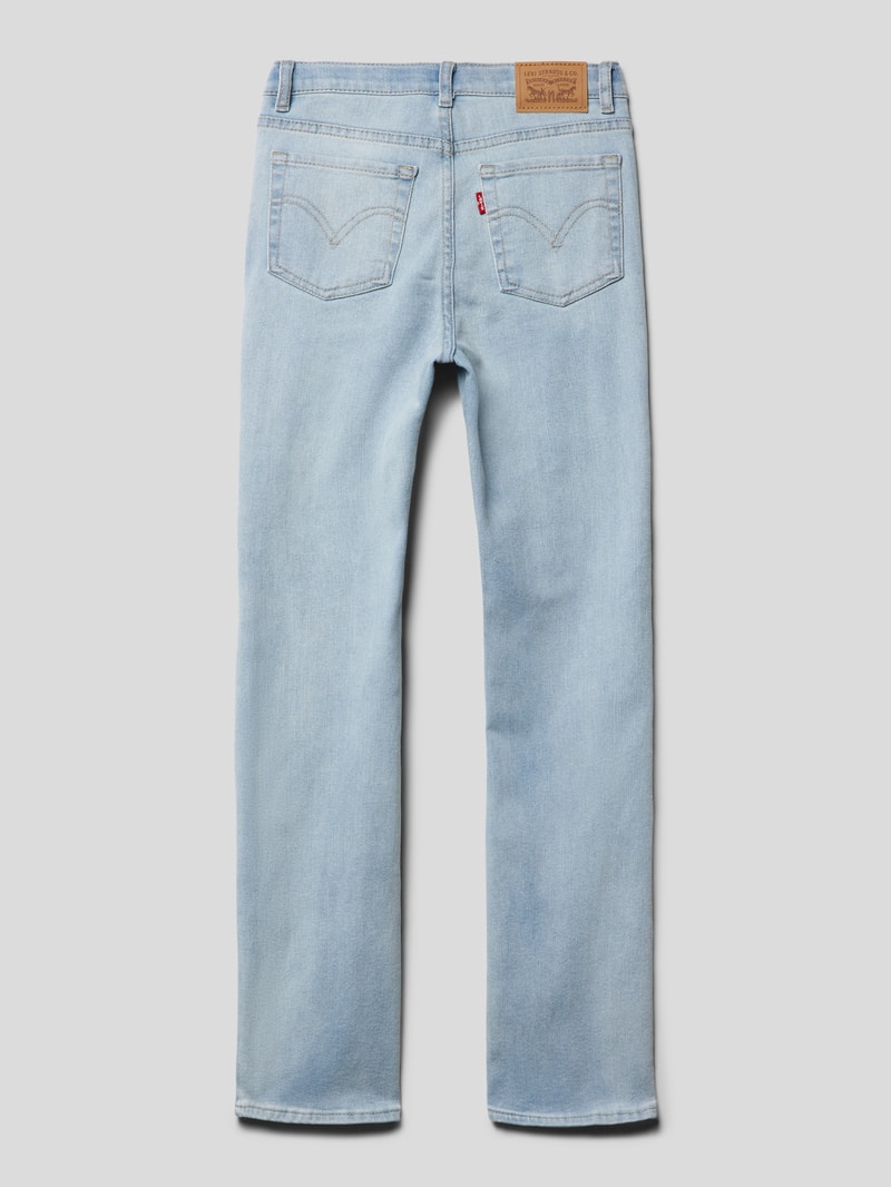 Flared Cut Jeans mit Label-Patch in hellblau