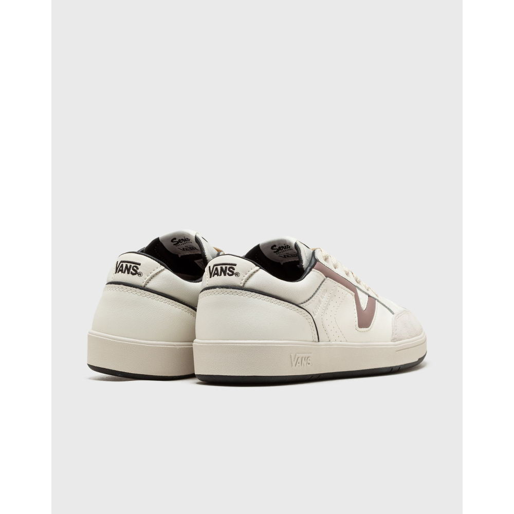 Vans Lowland CC VN0007P2P5S1 / rot