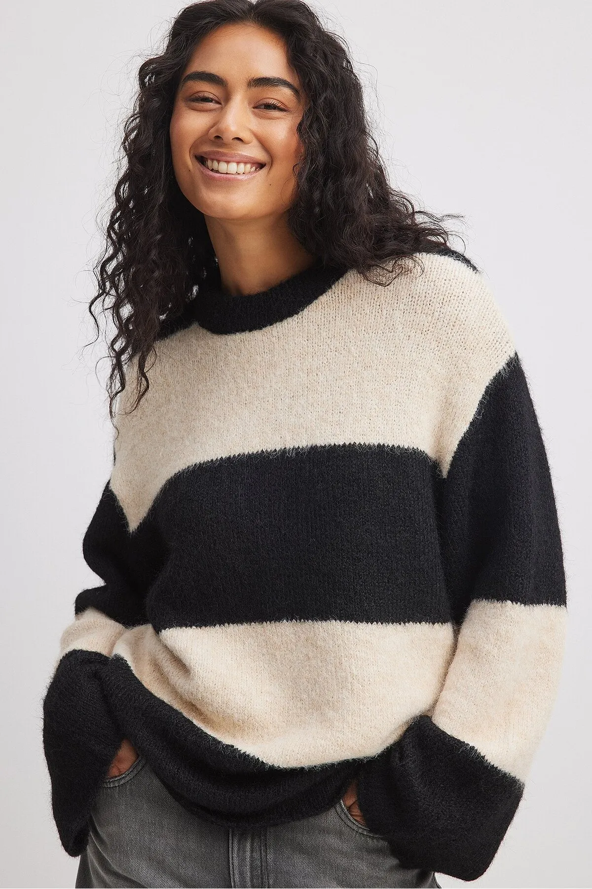 NA-KD  Übergroßer Pullover mit Farbblockdesign
