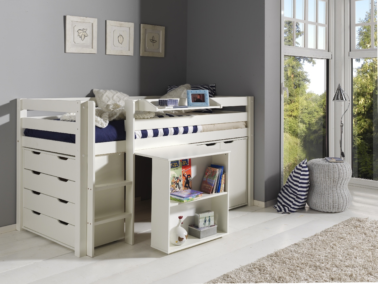 VIPACK Spielbett Pino mit Schreibtisch, Schubladenkommde, Hängeregal und Kommode 2-trg.