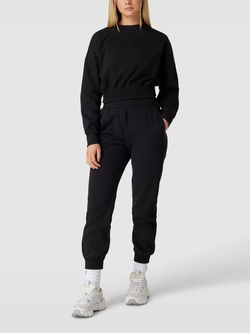 Cropped Sweatshirt mit Label-Details in schwarz