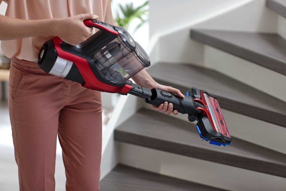 Philips Akku-Handstaubsauger XC7043/01 SpeedPro Max, beutellos, 360°-Saugdüse mit LEDs, PowerBlade Digitalmotor, Dreifach-Filtersystem
