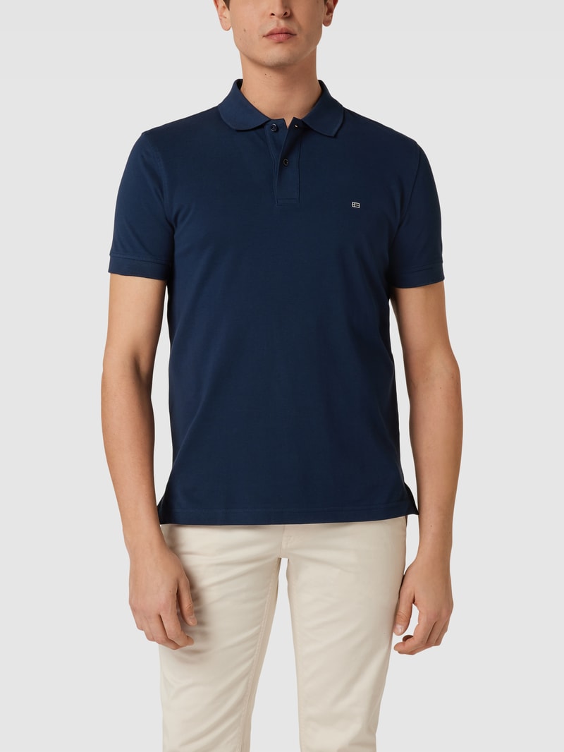 Poloshirt mit Label-Stitching in dunkelblau