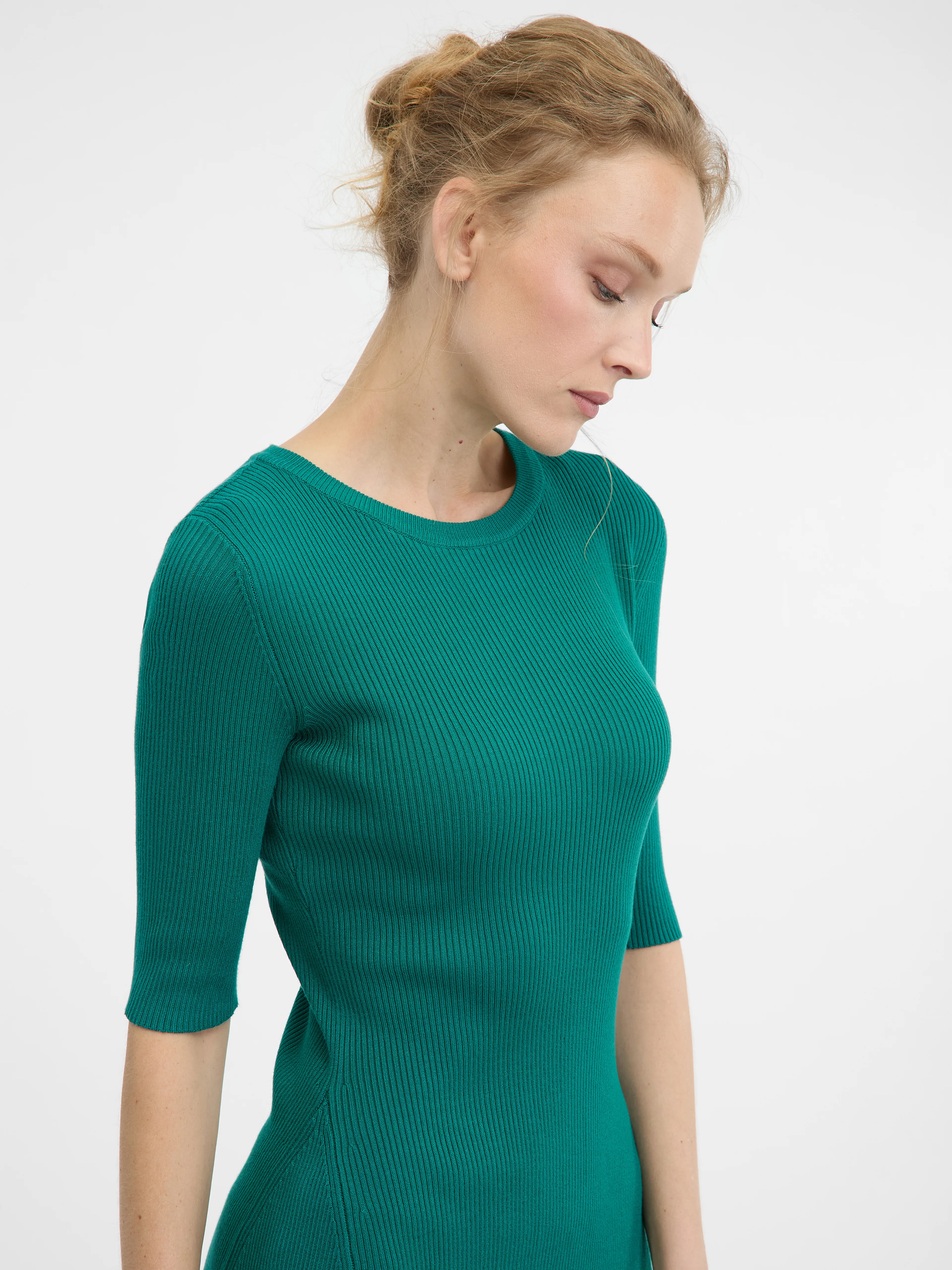 Grünes kurzes Damenkleid ORSAY