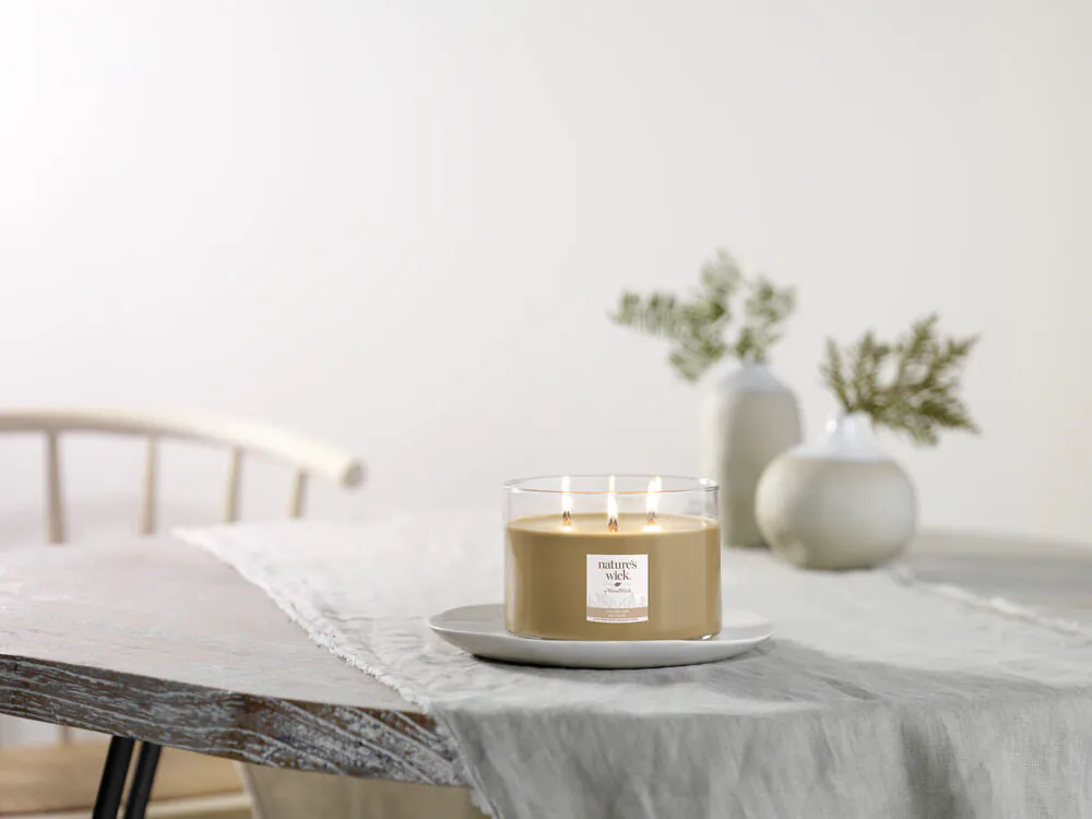 Woodwick Natures Wick свећа у стаклу са 3 дрвена фитиља Златно сено