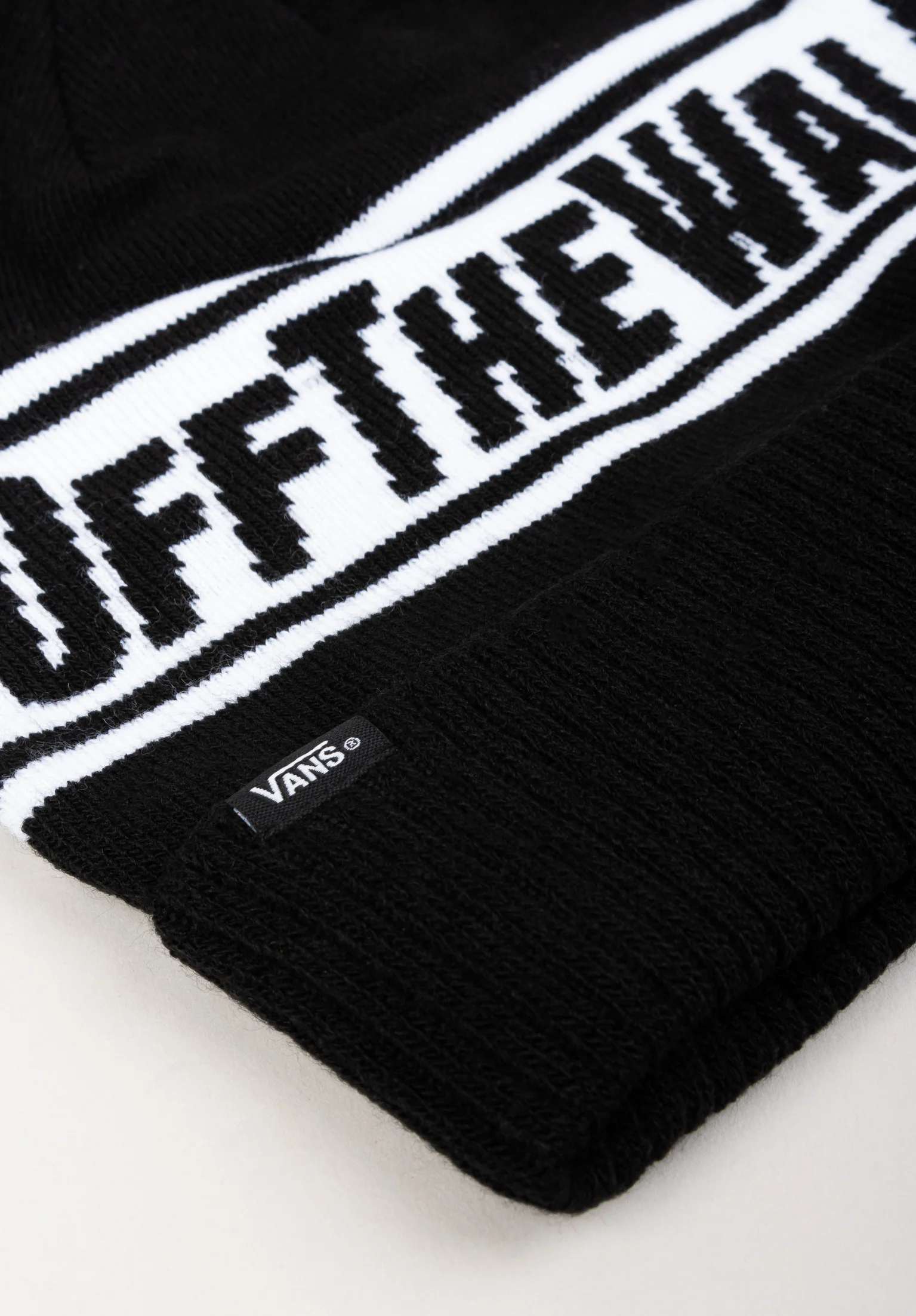 Off The Wall Pom