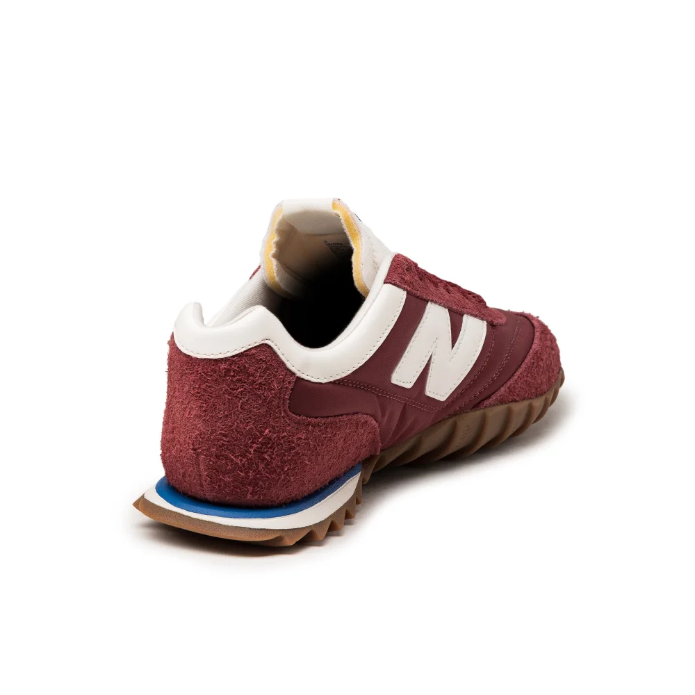New Balance RC30 URC30BA / rot