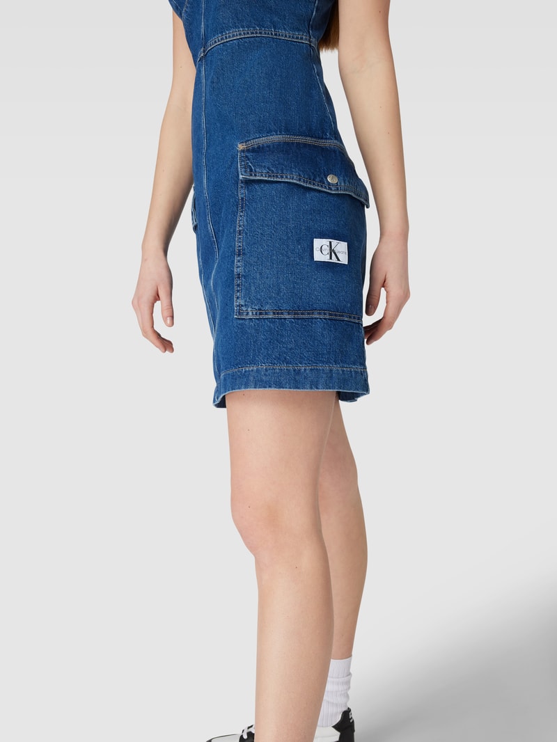 Jeanskleid mit Label-Patch Modell 'UTILITY' in jeans