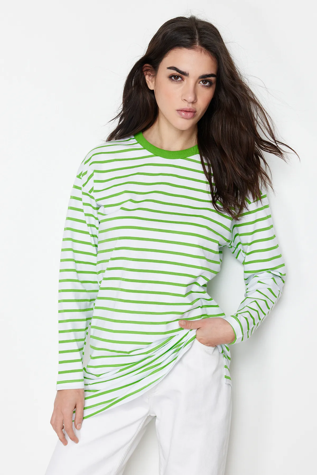 Trendyol Modest  Pistaziengrün gestreifte Stricktunika TCTAW22UK0240