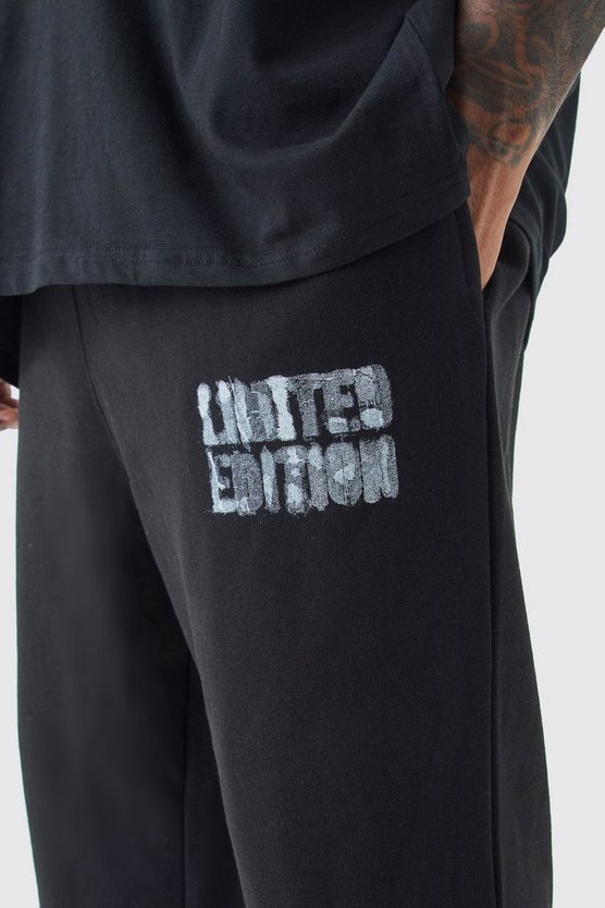 Plus Limited Edition Jogginghose mit geteiltem Saum in Schwarz