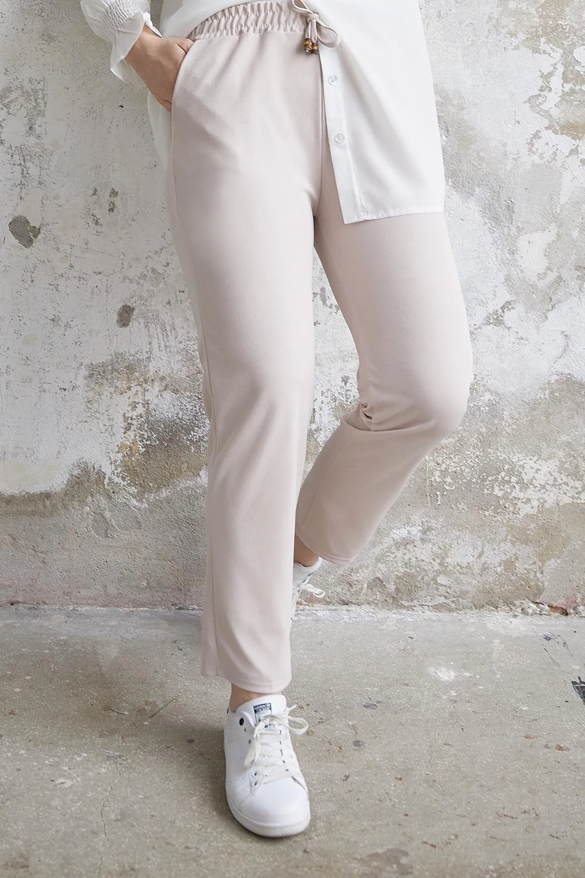 InStyle  Lycra-Hose aus doppeltem Stoff mit elastischem Bund – Stein
