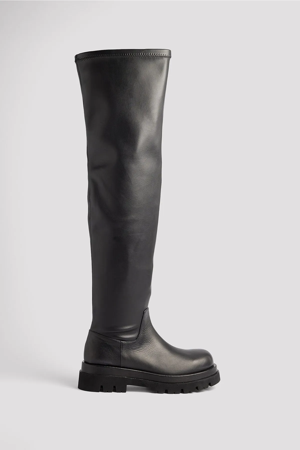 NA-KD  Klobige Overknee Stiefel