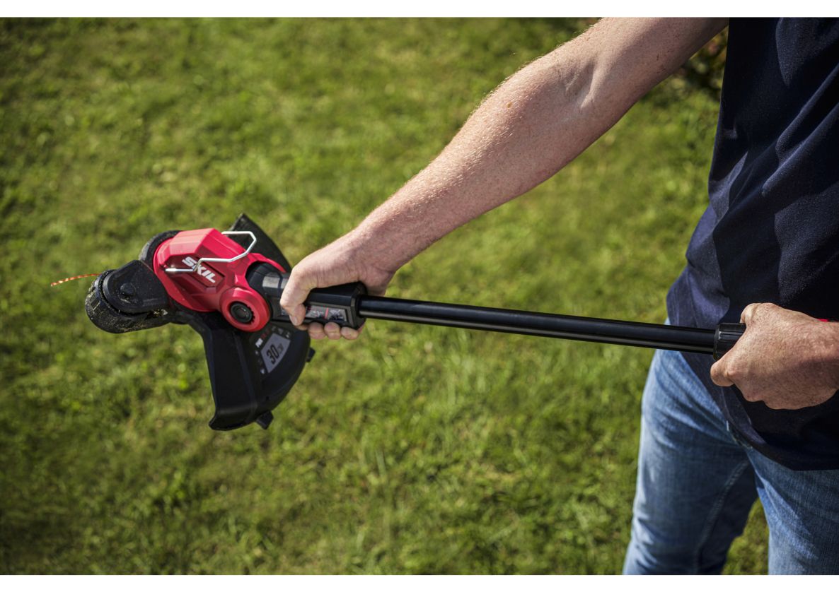 SKIL GT1E0241AA Grästrimmer 30 cm 20V borstlös inkl. 2,0 Ah batteri och laddare