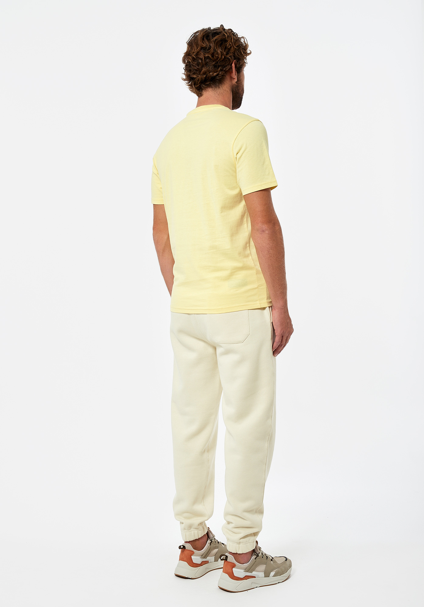 SIKO   T-shirt jaune Homme en 100% coton