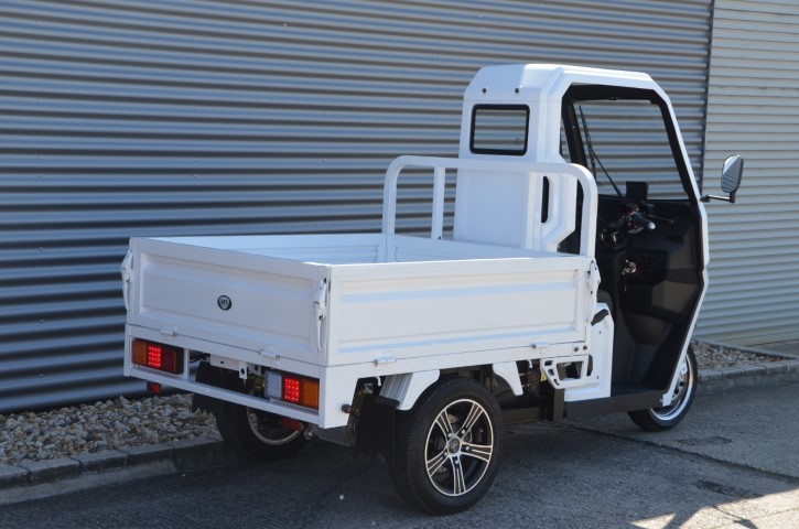 ARI Motors ARI 345 Pritsche XL Lastenmoped E-Roller Elektrotrike inkl. Speditionskosten & vor Ort Einweisung