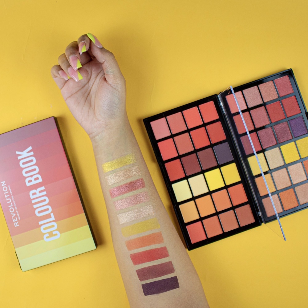 Revolution Revolution Colour Book Shadow Palette CB03 Fard à paupières