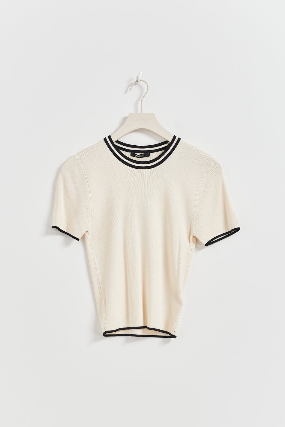 Basic knitted top