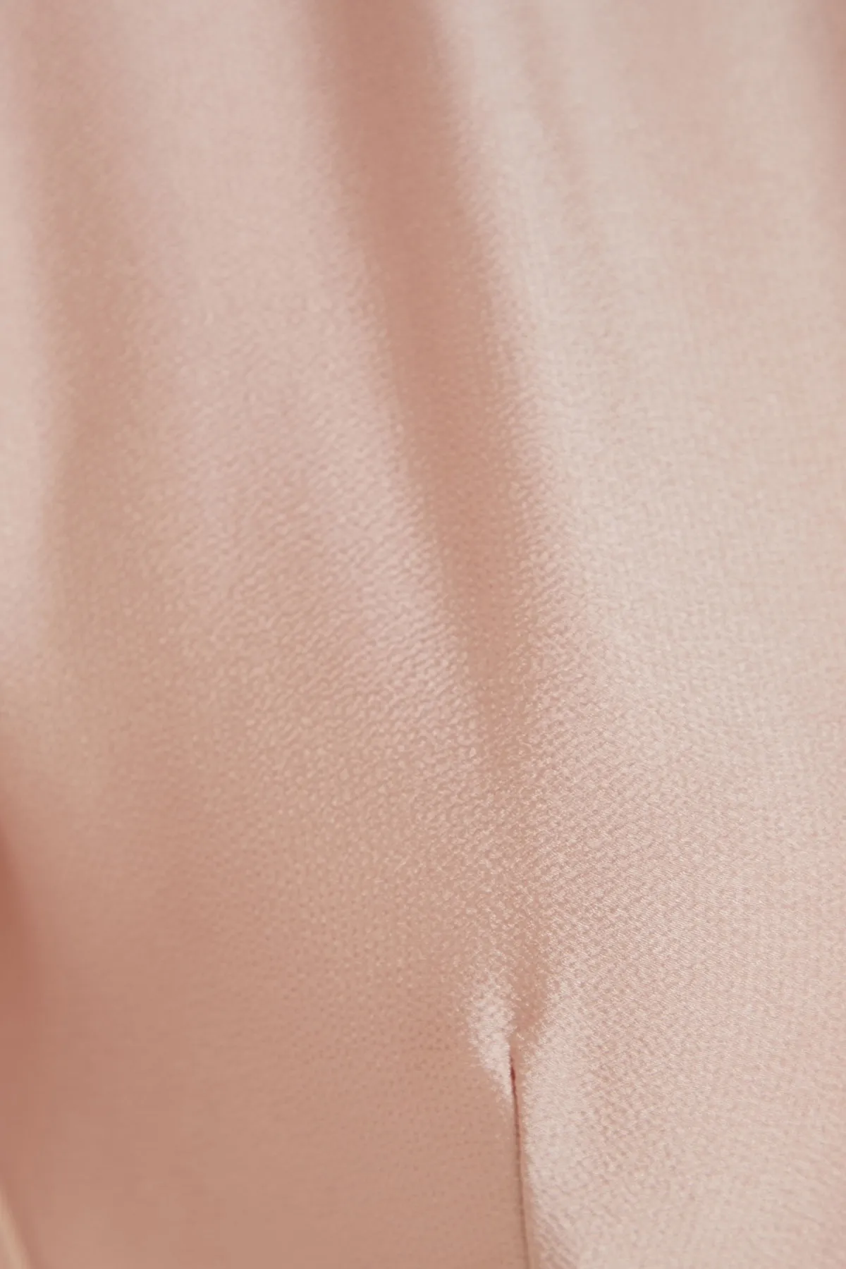Trendyol Modest  Hellrosa Abendkleid aus Satin mit Gürtel TCTSS23DB00019