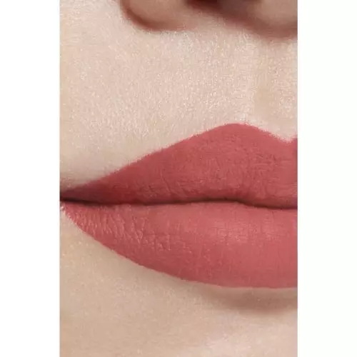ROUGE ALLURE LIQUID VELVET Ultra long-lasting, intense matte liquid lipstick