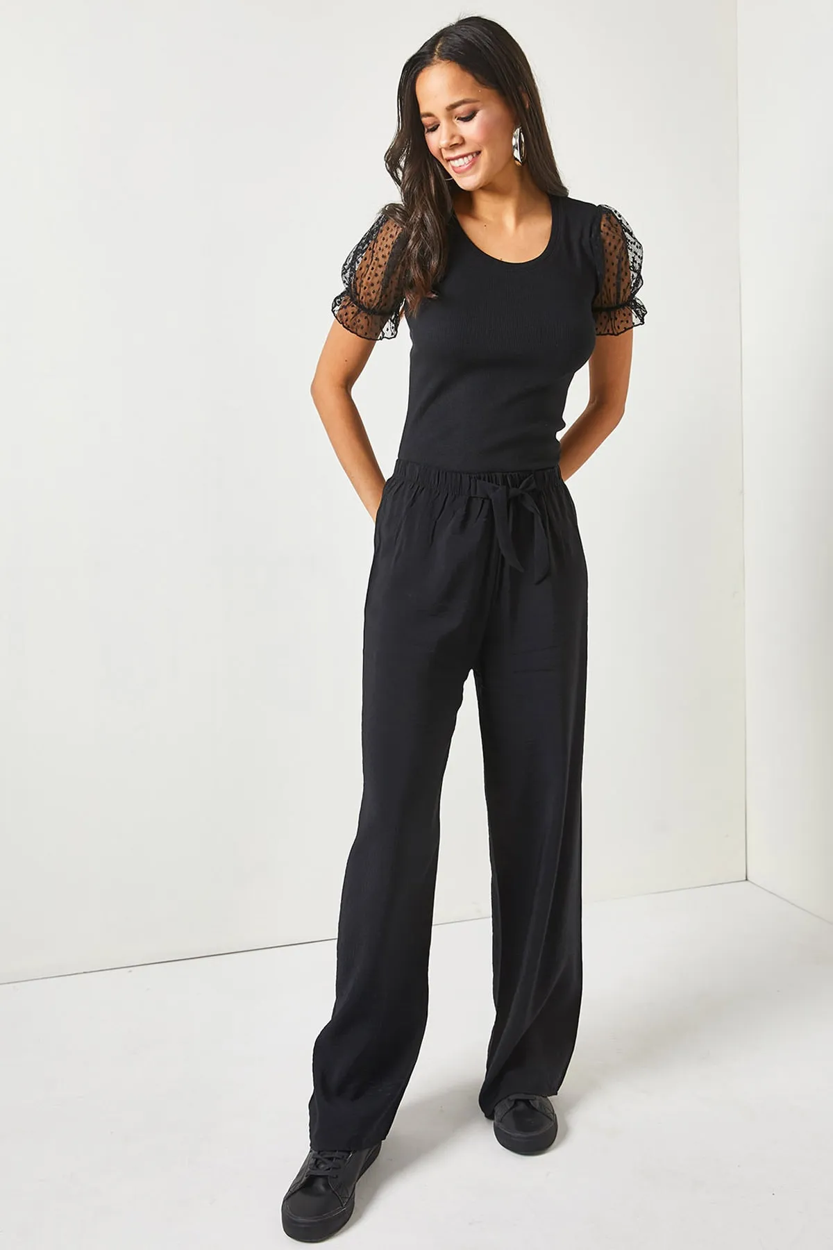 Olalook  Schwarze Palazzo-Ayrobin-Hose mit Gürtel und elastischem Bund für Damen PNT-19000200