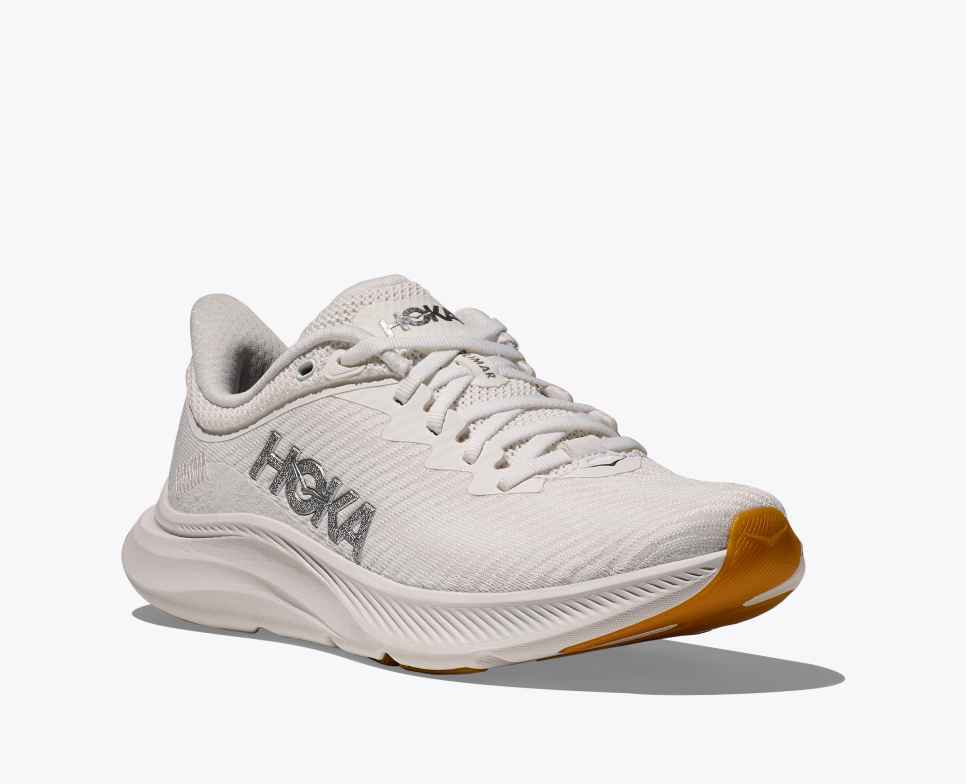 Solimar White/White