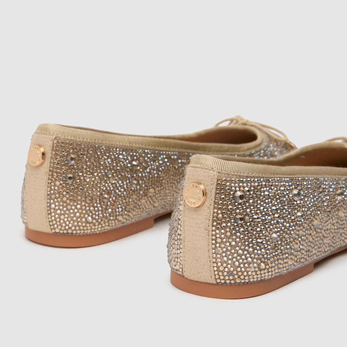 Steve Madden – Guldfärgade ballerinaskor med blommönster och blingmönster