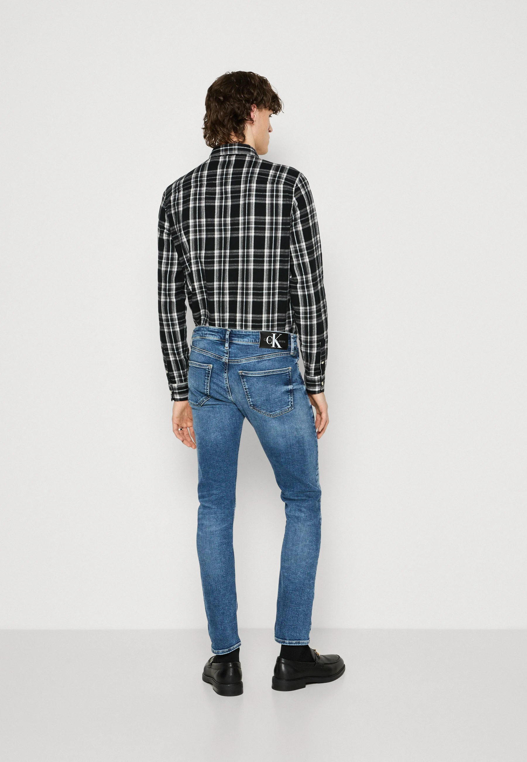 Vaqueros de corte cónico de Calvin Klein Jeans