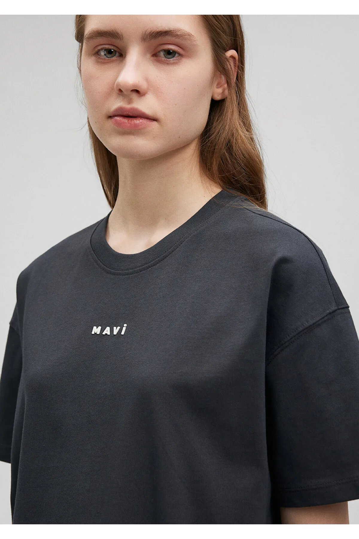 Mavi  Anthrazitfarbenes T-Shirt mit Logo-Aufdruck Regular Fit / Regular Fit1612518-70087