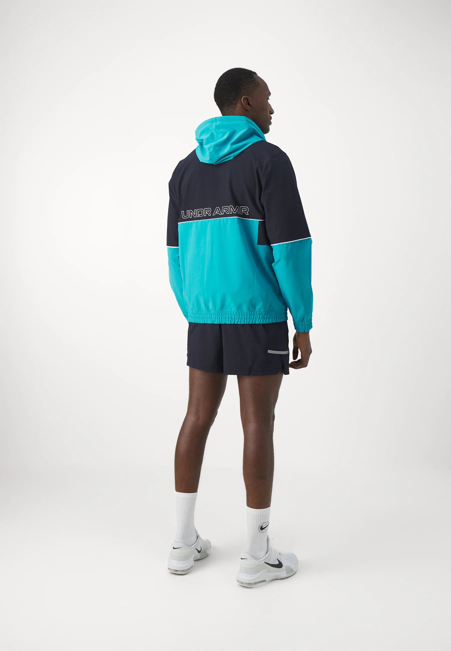 Chaqueta tejida Under Armour HOOPS - Chaqueta deportiva