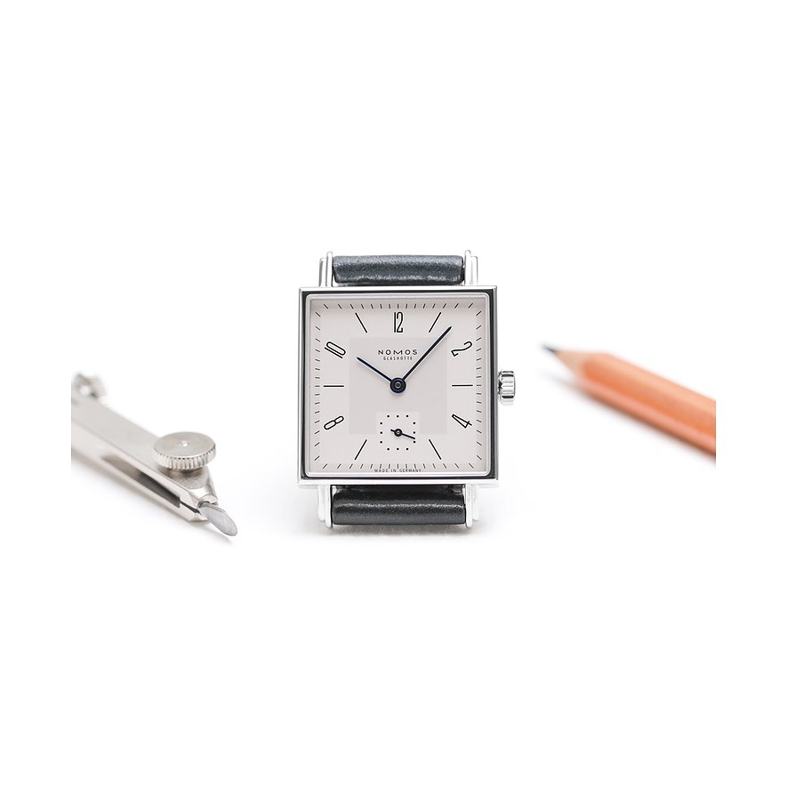 Nomos Glashütte Herrenuhr Tetra 27