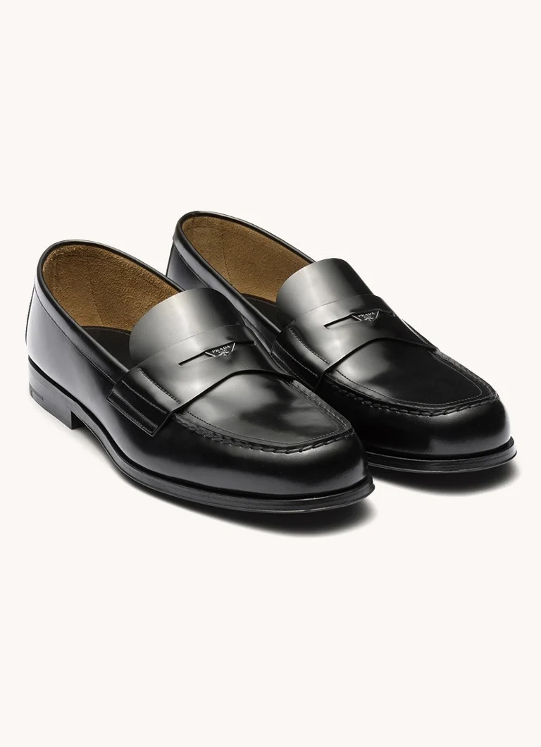 Prada leather loafer with logo