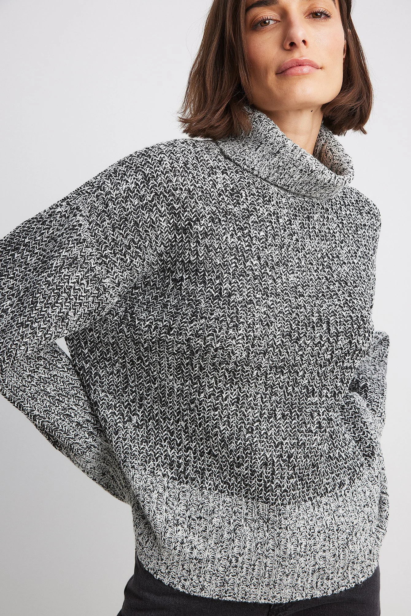 Rollkragenpullover gestrickt