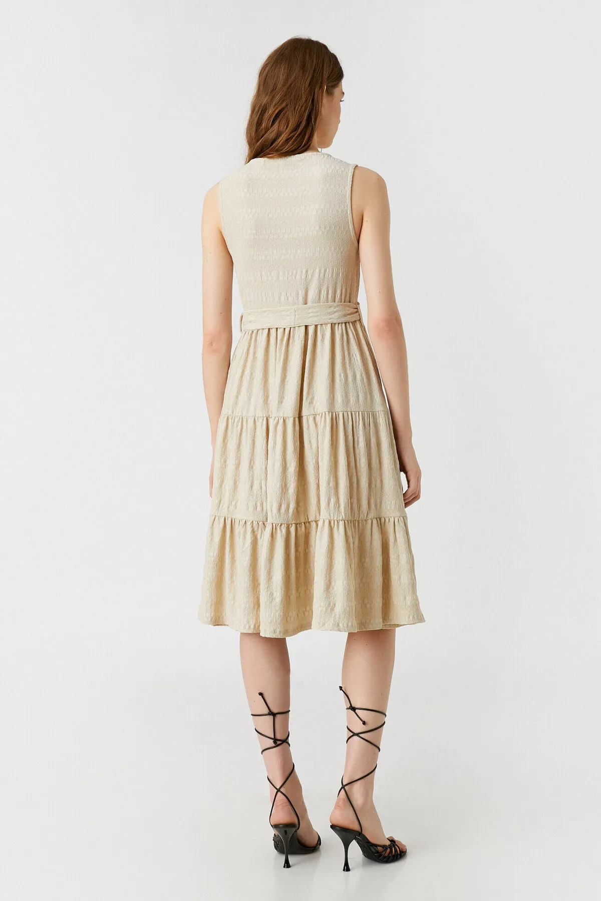 Koton  Midi-Kleid mit mehrlagigem Gürtel