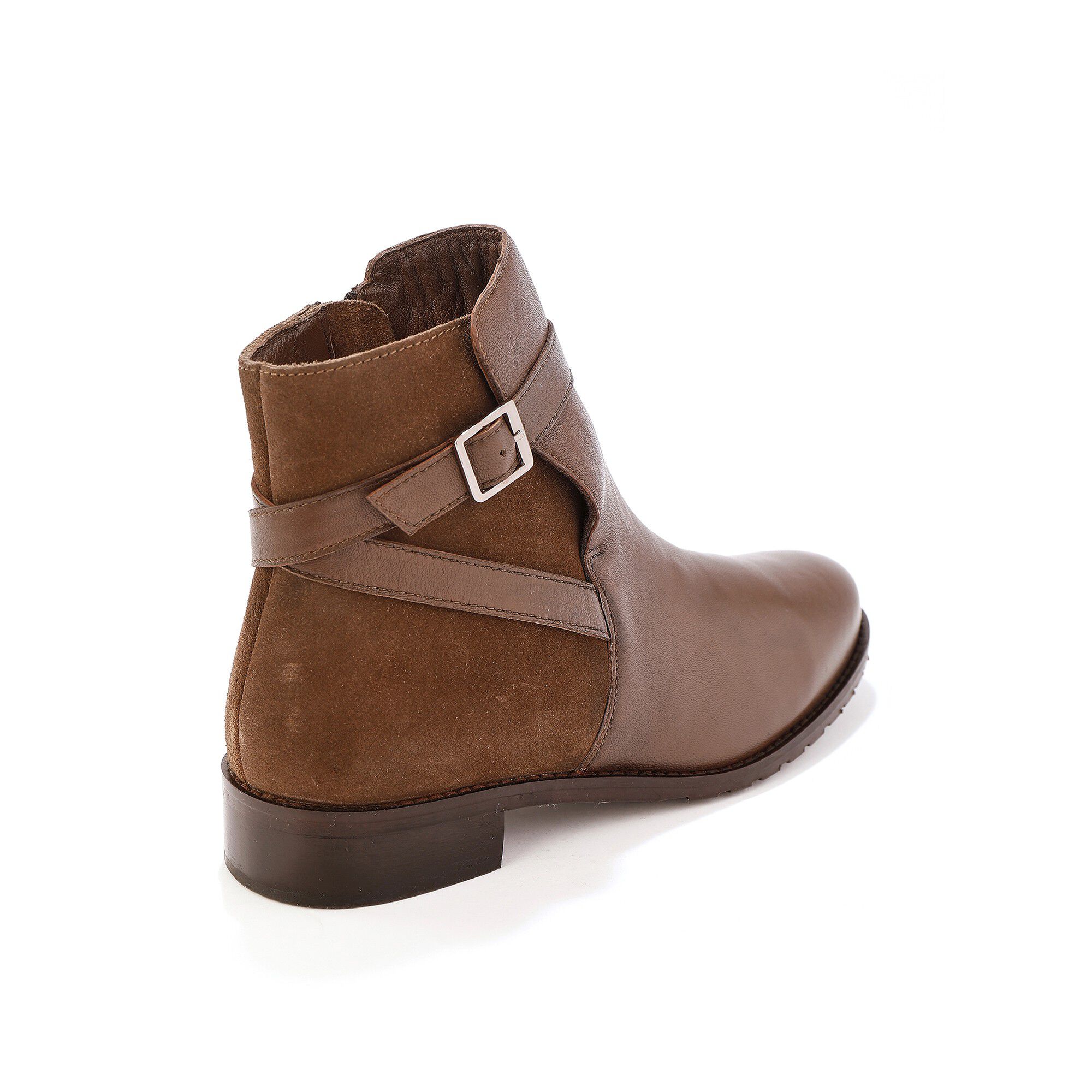 Boots en cuir à boucles