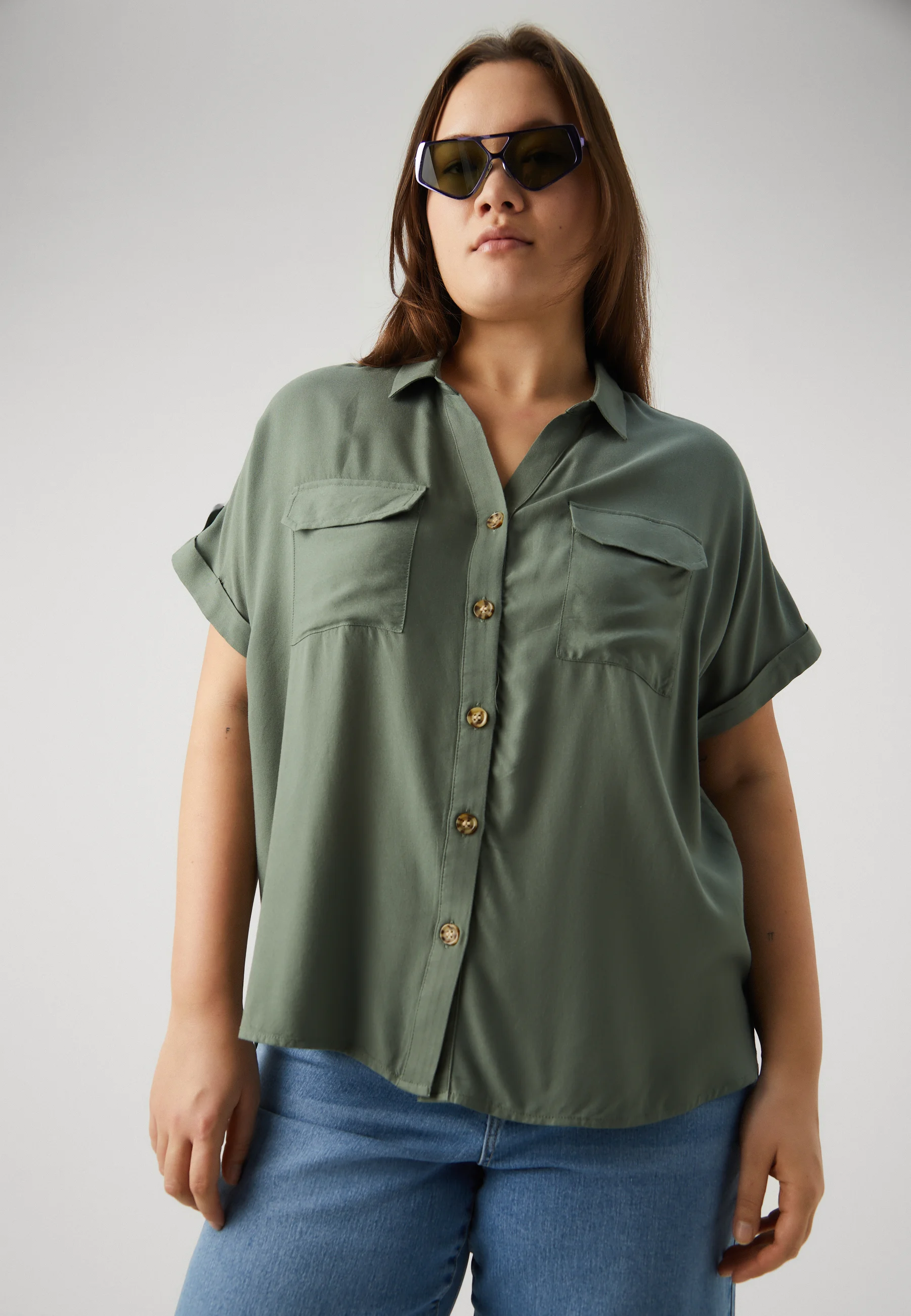 Camisa VMCBUMPY de Vero Moda Curve