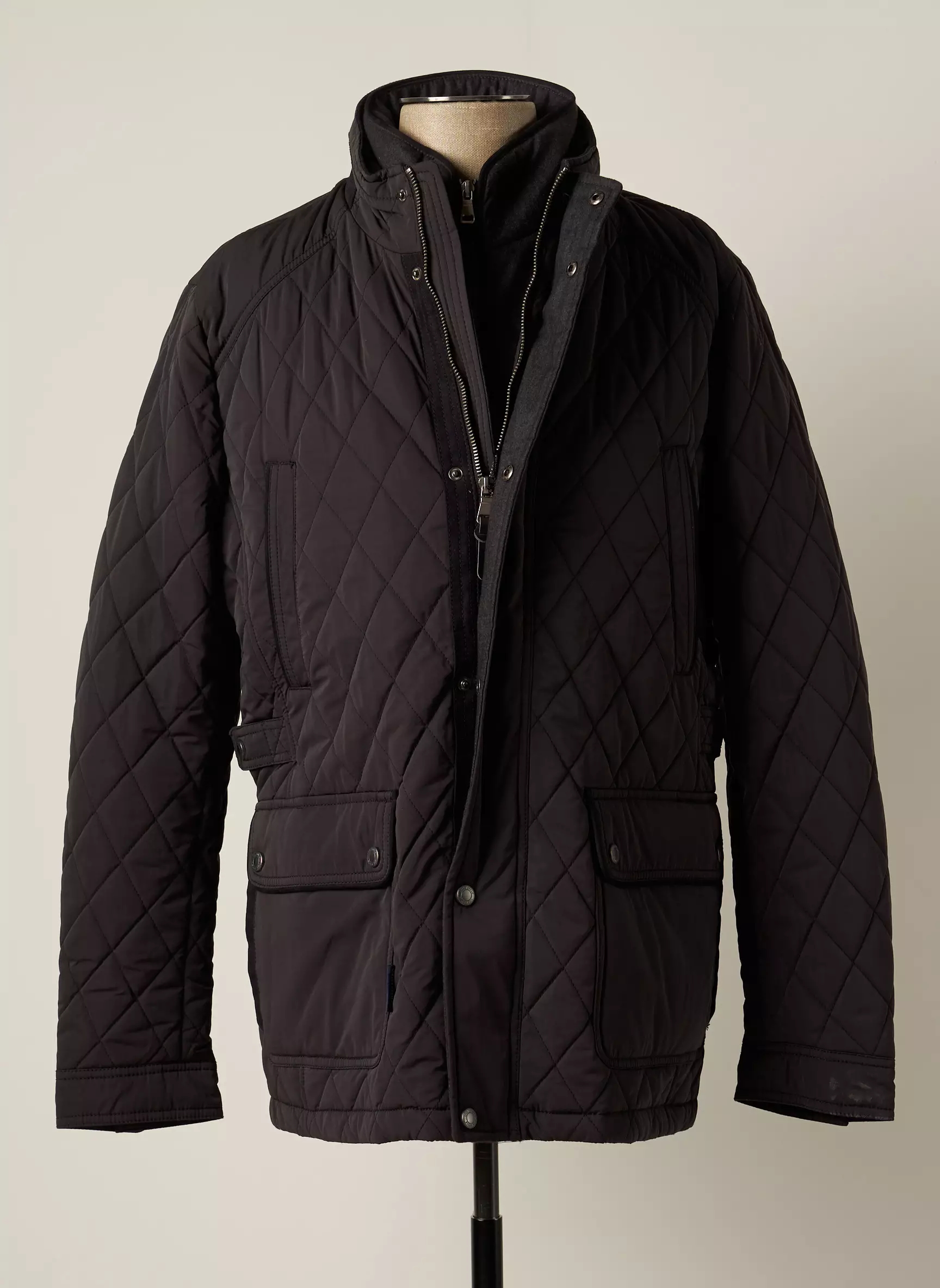 Camberabero Doudounes Homme couleur noir
