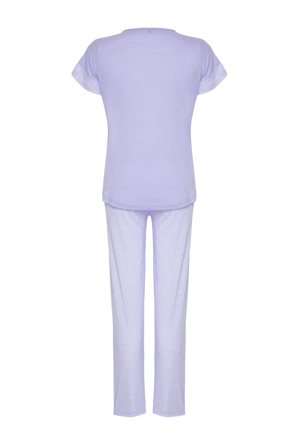 Trendyol Collection  Gestricktes Pyjama-Set mit Flieder-Slogan-Aufdruck THMSS24PT00364