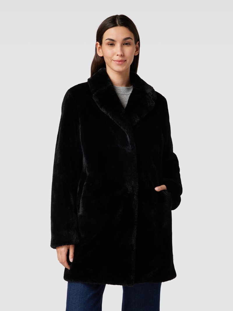 Mantel aus Teddyfell in schwarz