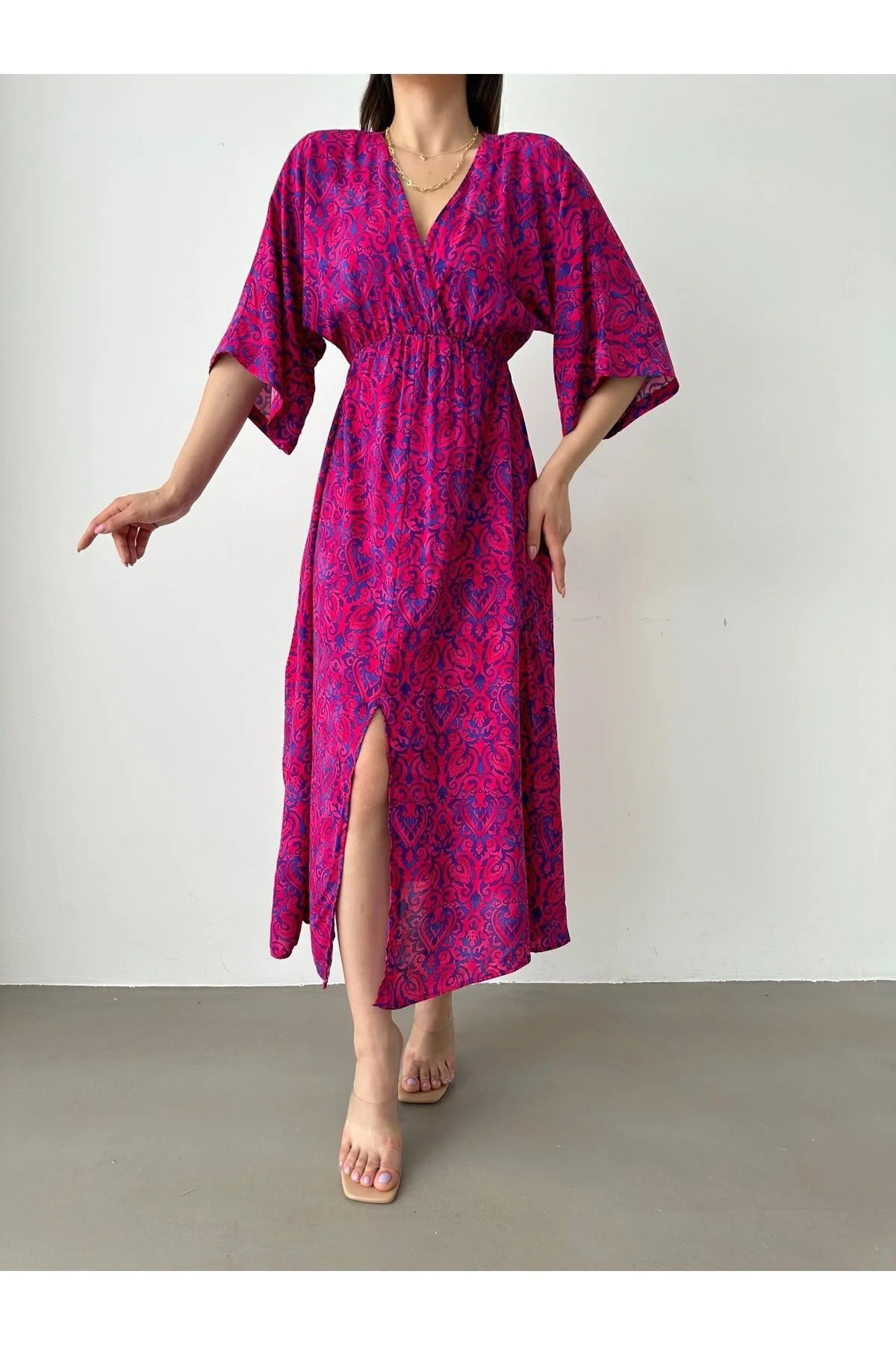 BEJNA  Fuchsiafarbenes, zweireihiges, langes Sommerkleid mit Kragen und Schlitz für Damen
