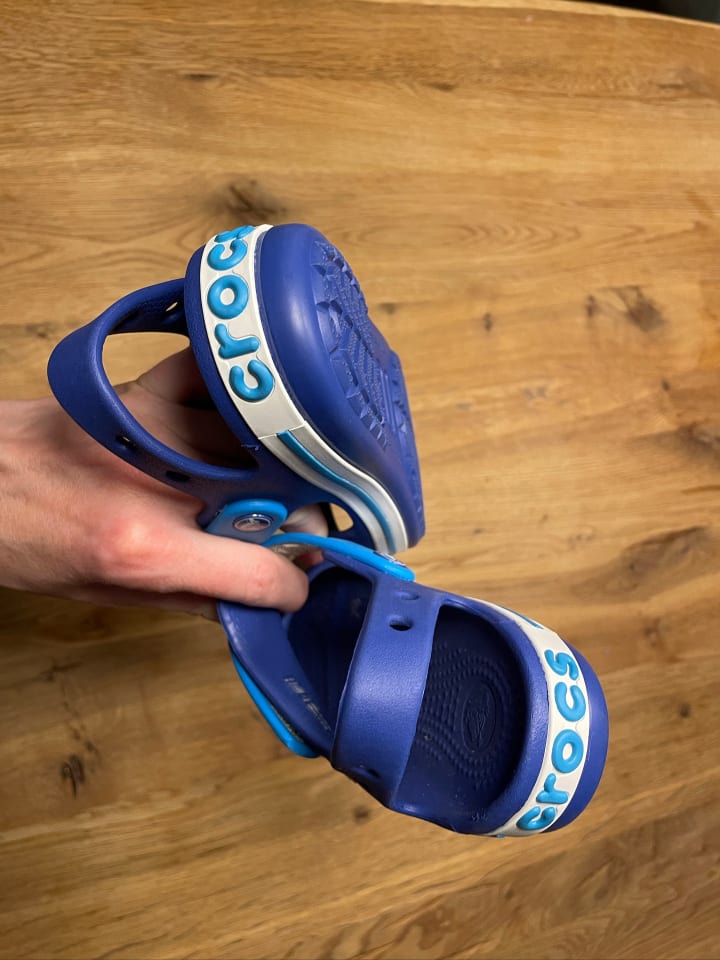 Crocs Badeschuhe 