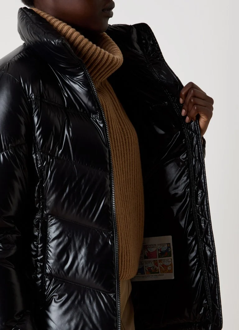 Moncler Gast puffer jacket with down filling and zipper pockets